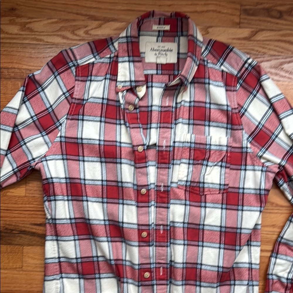 Abercrombie & Fitch Red and White Plaid Shirt